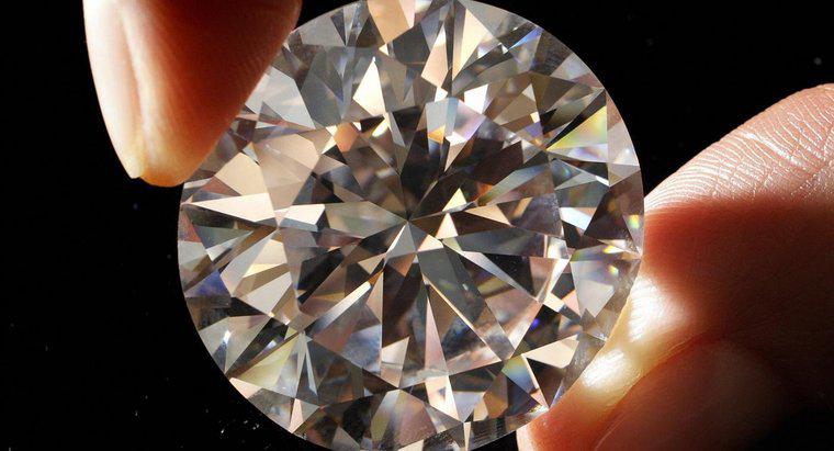 Cât de greu este un diamant?