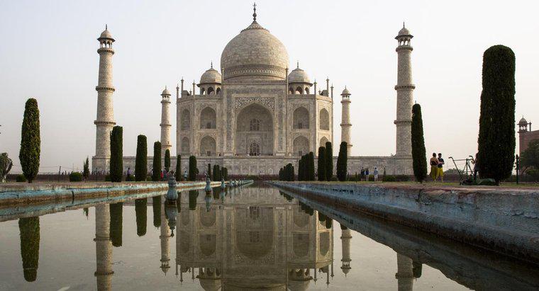 De ce a construit Shah Jahan Taj Mahal?