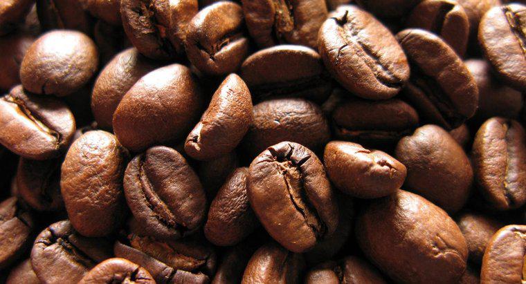 Care este semnificația celor trei boabe de cafea în mod tradițional cu Sambuca?