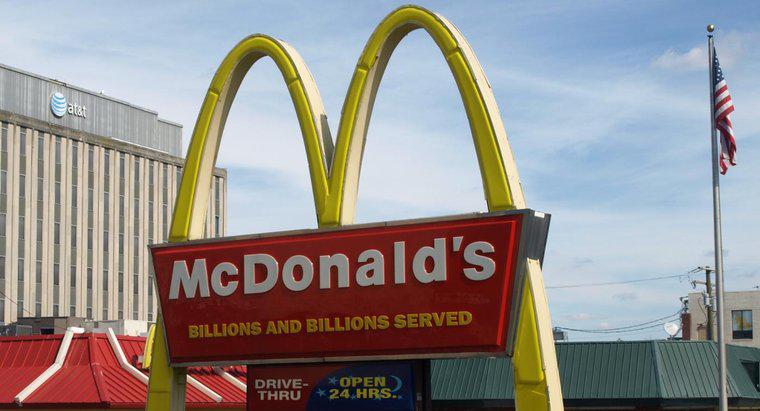 Care sunt cele comune pentru McDonald's Two-for- $ 3 Breakfast Specials?