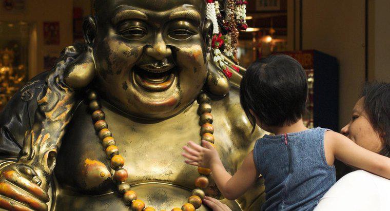 De ce înălbați burta lui Buddha?