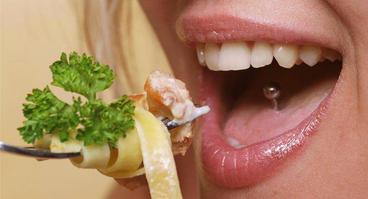 Ce ar trebui să fie mâncat după un piercing al limbii?
