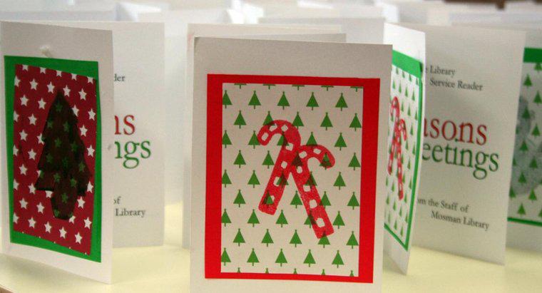 Care sunt lucrurile bune pe care să le scrieți într-un card de Crăciun?