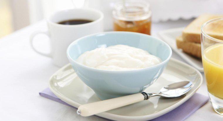 Cât timp poate iaurtul să rămână neîncălzit?