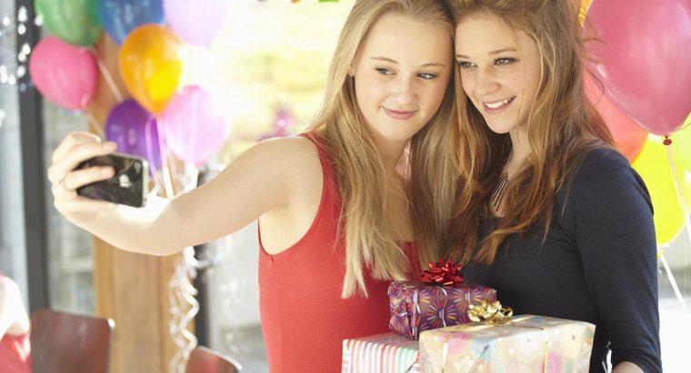 Care sunt cadouri de ziua buna pentru adolescenti?
