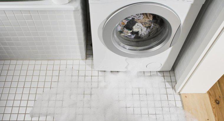 Ce cauzează o mașină de spălat din partea inferioară?