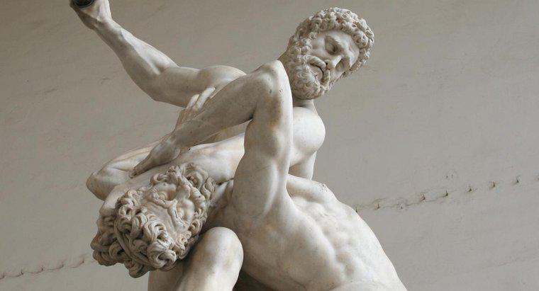 Ce a fost nickname-ul lui Hercules?