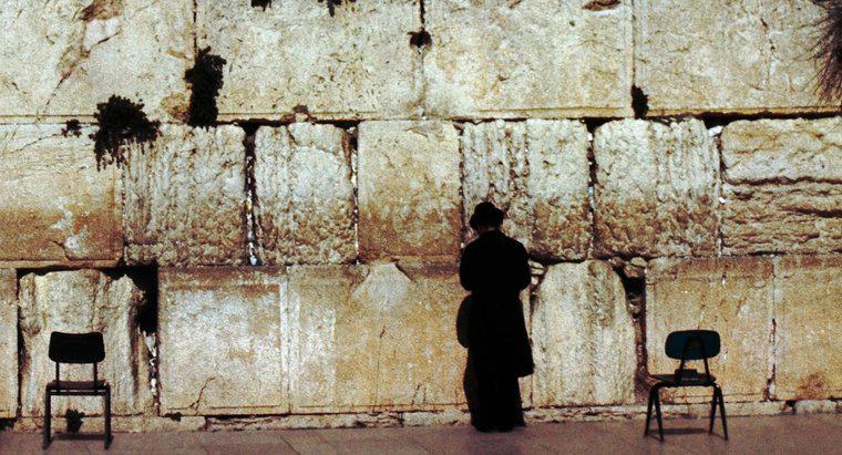 De ce este peretele vestic important pentru evrei?