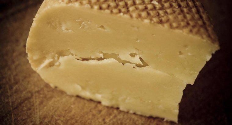 Ce este un înlocuitor pentru brânză Pecorino?