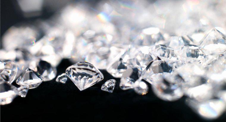 Cum poți să cumperi diamante fără conflicte?