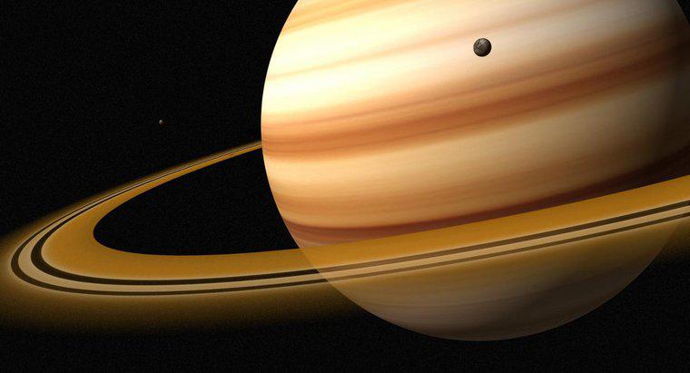 Cât de mult ar cântări o persoană de 100 de lire pe Saturn?