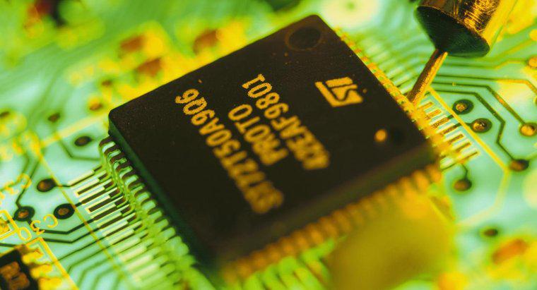 De ce este Silicon folosit pentru a face chips-uri de computer?