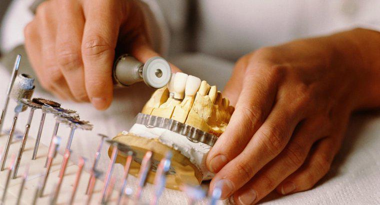 Ce sunt protezele parțiale ale dinților frontali?