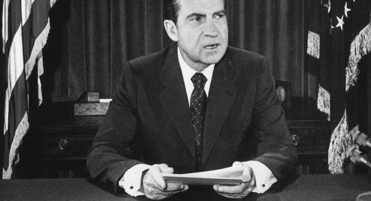 Ce este Richard M. Nixon celebru?