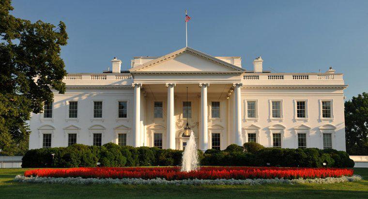 Câte camere sunt în Casa Albă?