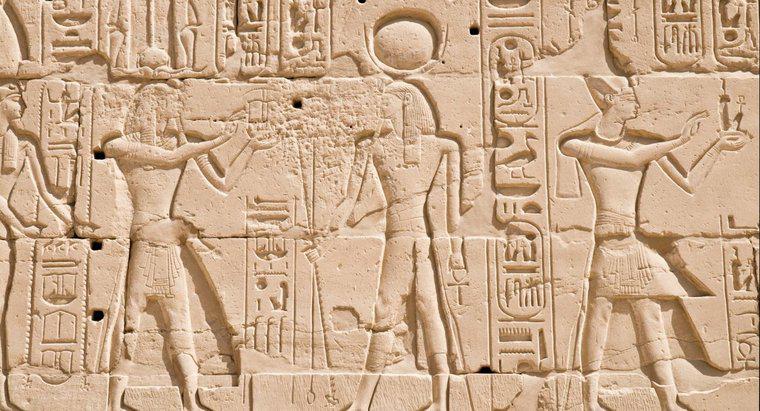 De ce au folosit hieroglifii egiptenii vechi?