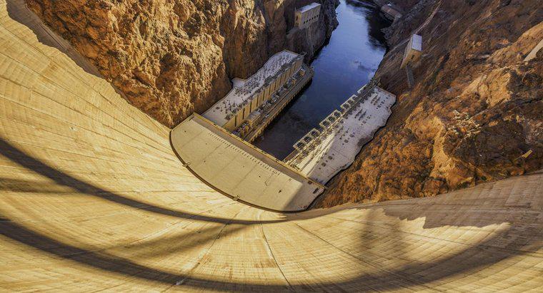 Câți oameni au murit Construirea barajului Hoover?