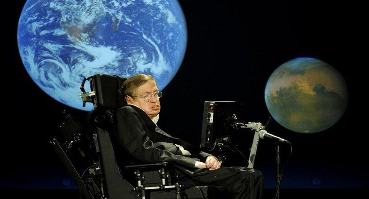Ce a spus Stephen Hawking despre străini?