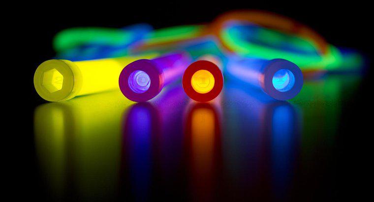 Cum functioneaza Glow Sticks?