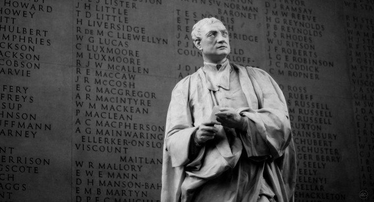 Pentru ce este Isaac Newton celebru?