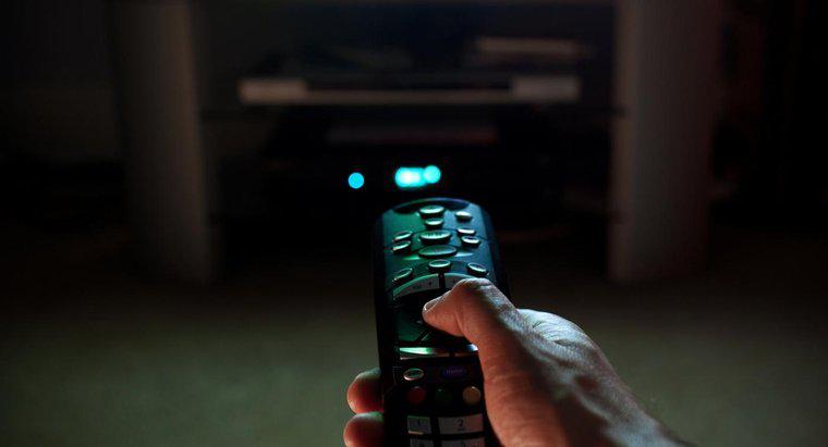 Care sunt unele dintre codurile pentru Remotes TV Insignia?