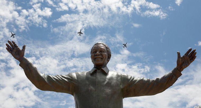 De ce a fost Nelson Mandela în închisoare de 27 de ani?