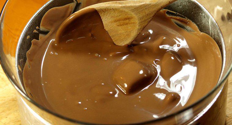 Cât de multe uncii sunt într-o piatră de ciocolată de brutar?