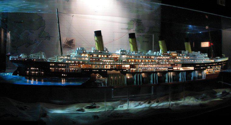 Câți pasageri au fost pe Titanic?