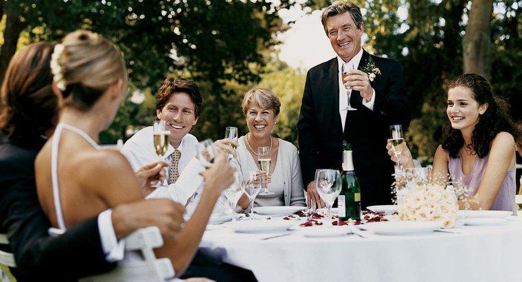 Ce elemente ar trebui incluse într-un toast de nuntă de către un tată?