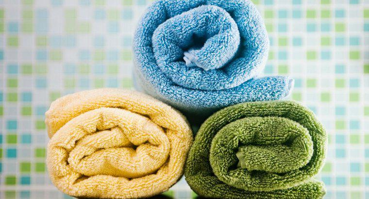 Cum pot elimina mirosul de mucegai din prosoapele mele de baie?