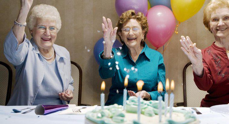 Care sunt unele jocuri potrivite pentru o petrecere de 80 de ani de naștere?