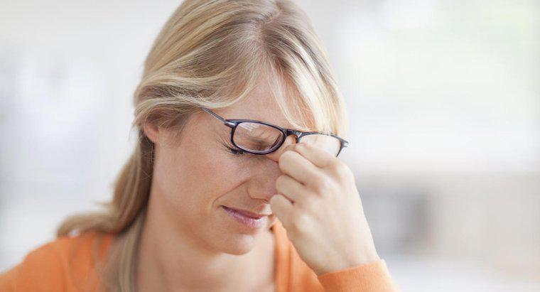 Care este diferența dintre o durere de cap și o migrenă?