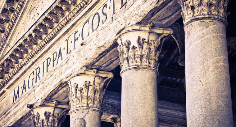 Care sunt caracteristicile arhitecturii romane?