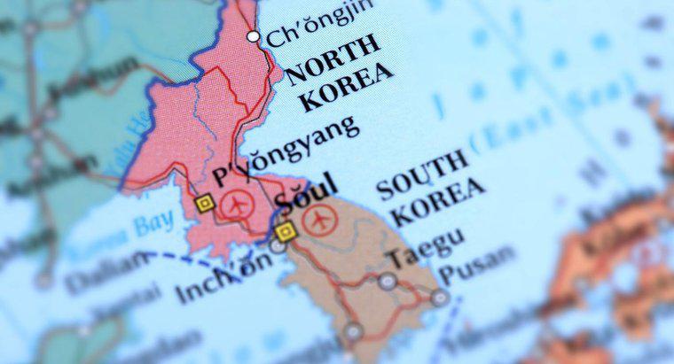 Care țară este mai mare, Coreea de Nord sau Coreea de Sud?