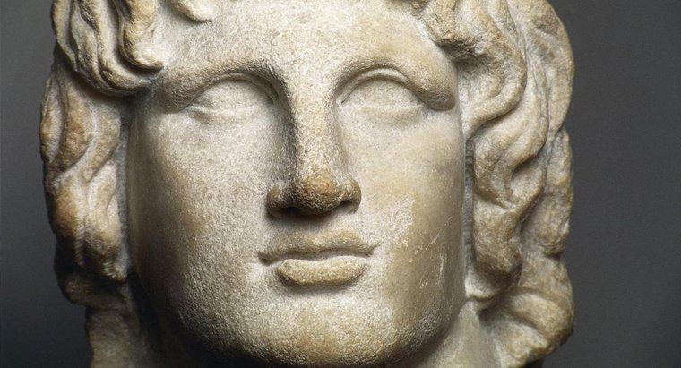 De ce este Alexandru cel Mare celebru?