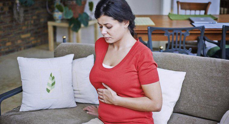 Care sunt simptomele IBS la femei?