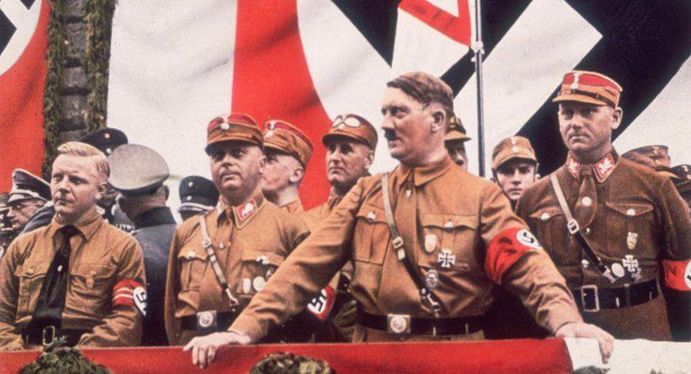 Cum a făcut Hitler oamenii să-L urmeze?