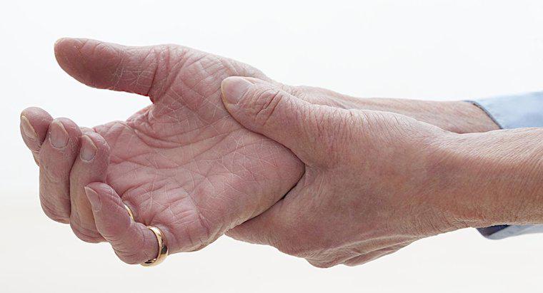 Care sunt unele cauze de crampe și spasme de mână?