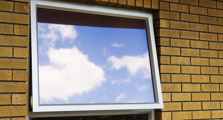 Cum curățiți ramele de ferestre din aluminiu?