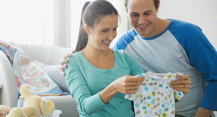 Este sigur să utilizați balsamul de material pe hainele pentru bebeluși?