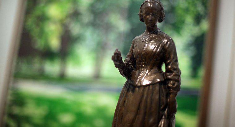 De ce a devenit Florence Nightingale o asistentă medicală?
