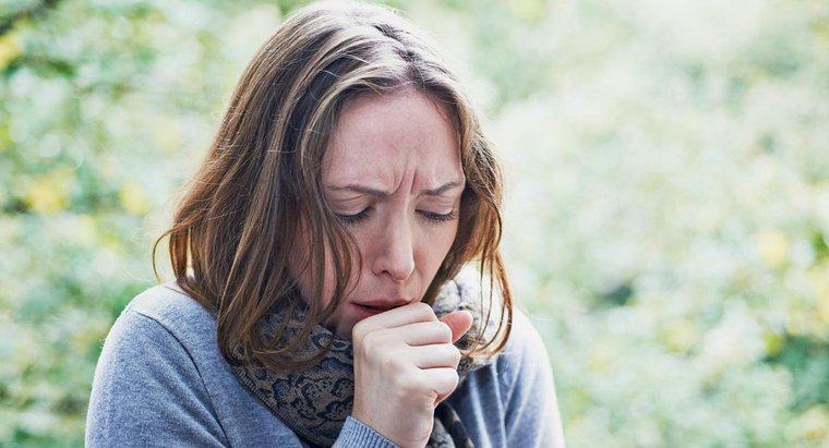 Care sunt simptomele pneumoniei la adulți?