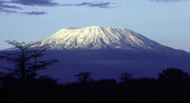 Care este locația muntelui Kilimanjaro?