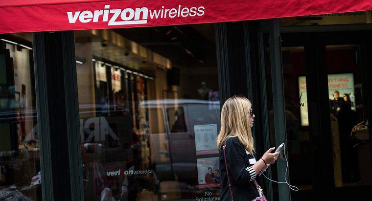 Care sunt orele de funcționare ale serviciului Verizon Wireless?