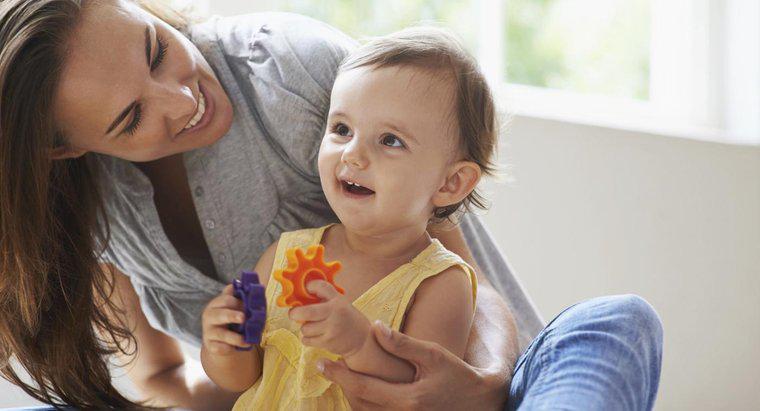 Unde pot găsi cursuri gratuite de babysitting online?