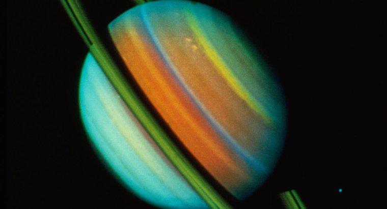 De ce sunt inelele lui Saturn atât de strălucitoare?