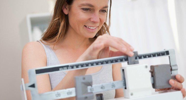 Cum poți calcula greutatea sănătoasă pentru înălțimea și vârsta ta?