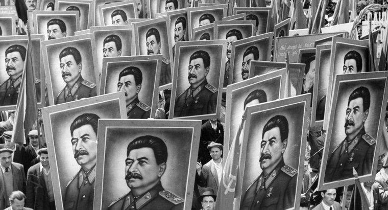 Câți oameni l-au omorât pe Iosif Stalin?