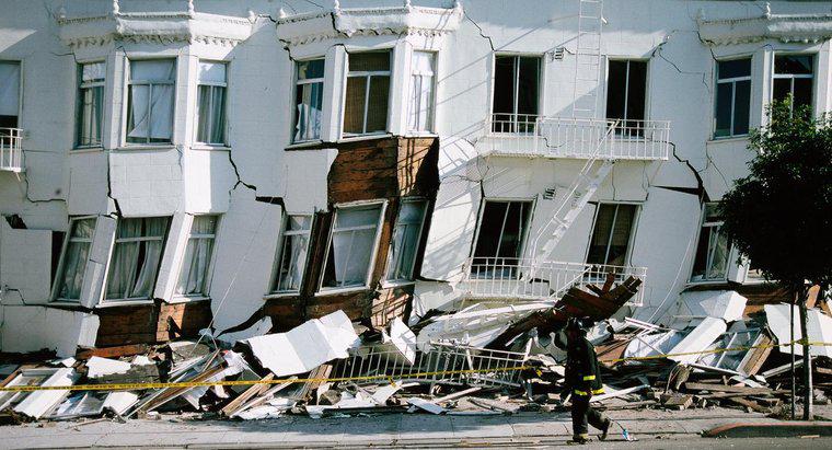 Cum cutremurele provoacă daune?