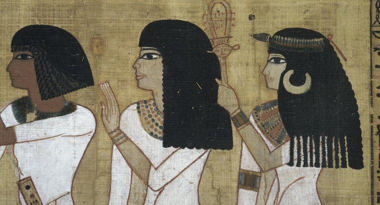 Ce metale au egiptenii să acopere unghiile și picioarele cu picioarele?
